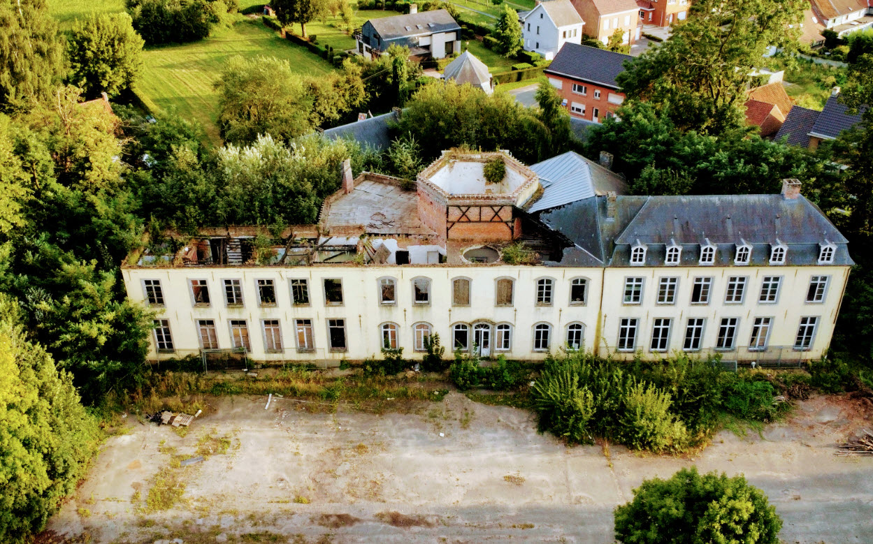 Kasteel De Beauregard Nv, Belgium